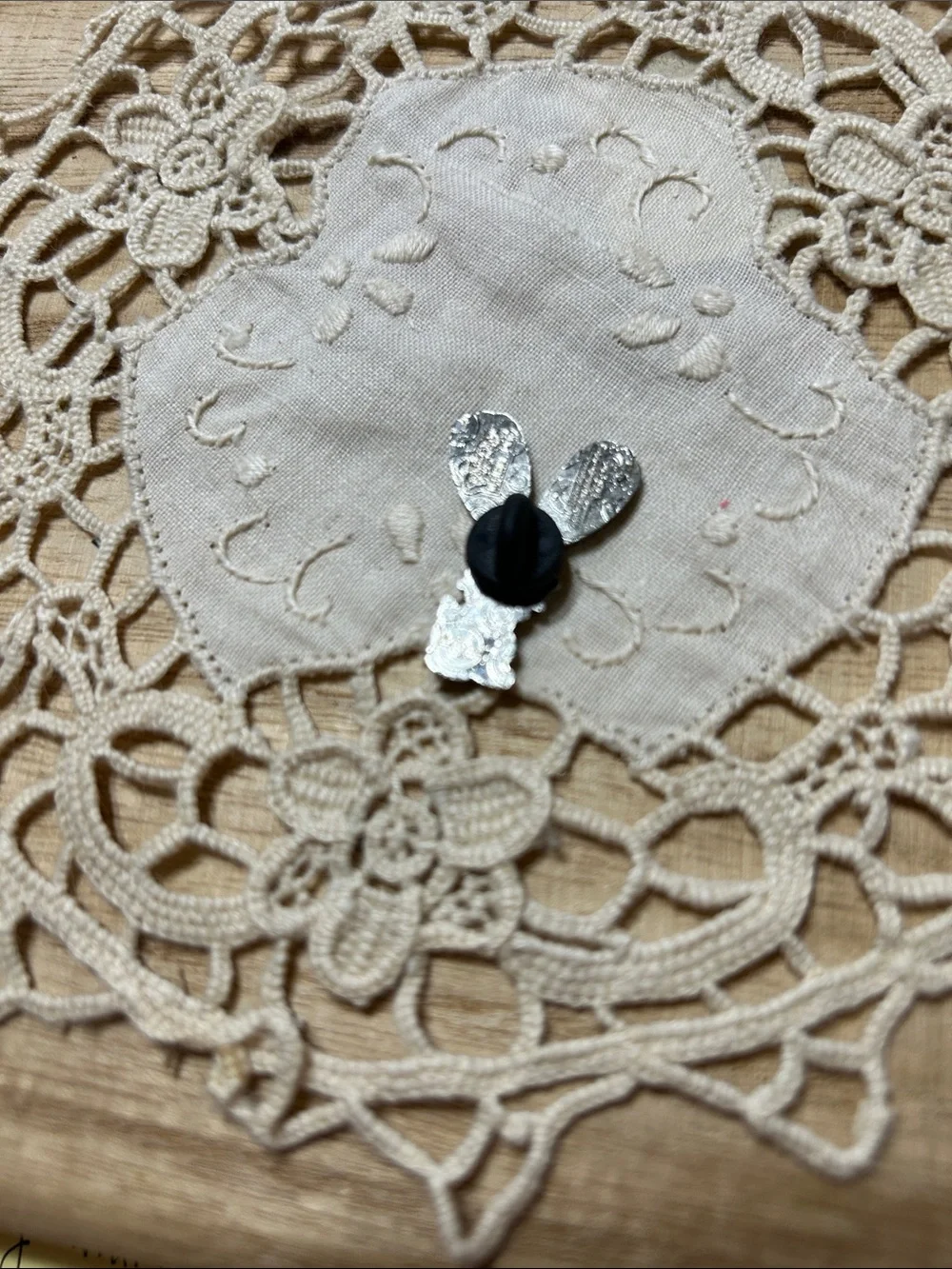 Pokémon Mad Party Pin Collector Bunnelby Lapel Pin 2020 Shining Fates New